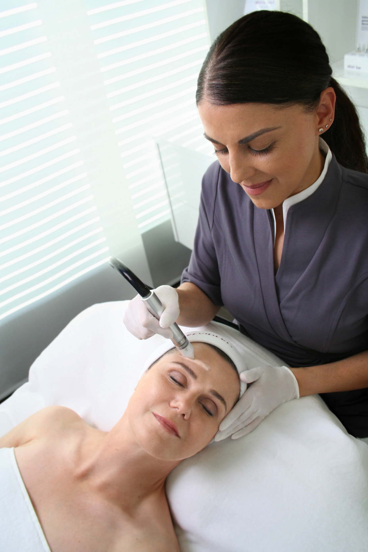 Mikrodermabrasion bei REVIDERM skinmedics baden